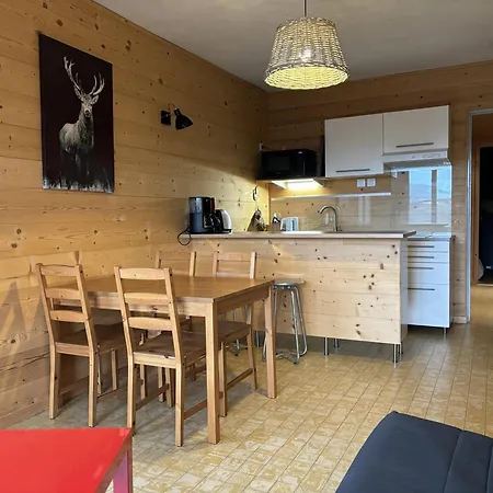 Fonctionnel Pres Du Centre Bourg, Balcon Et Parking Gratuit - Fr-1-548-2 *